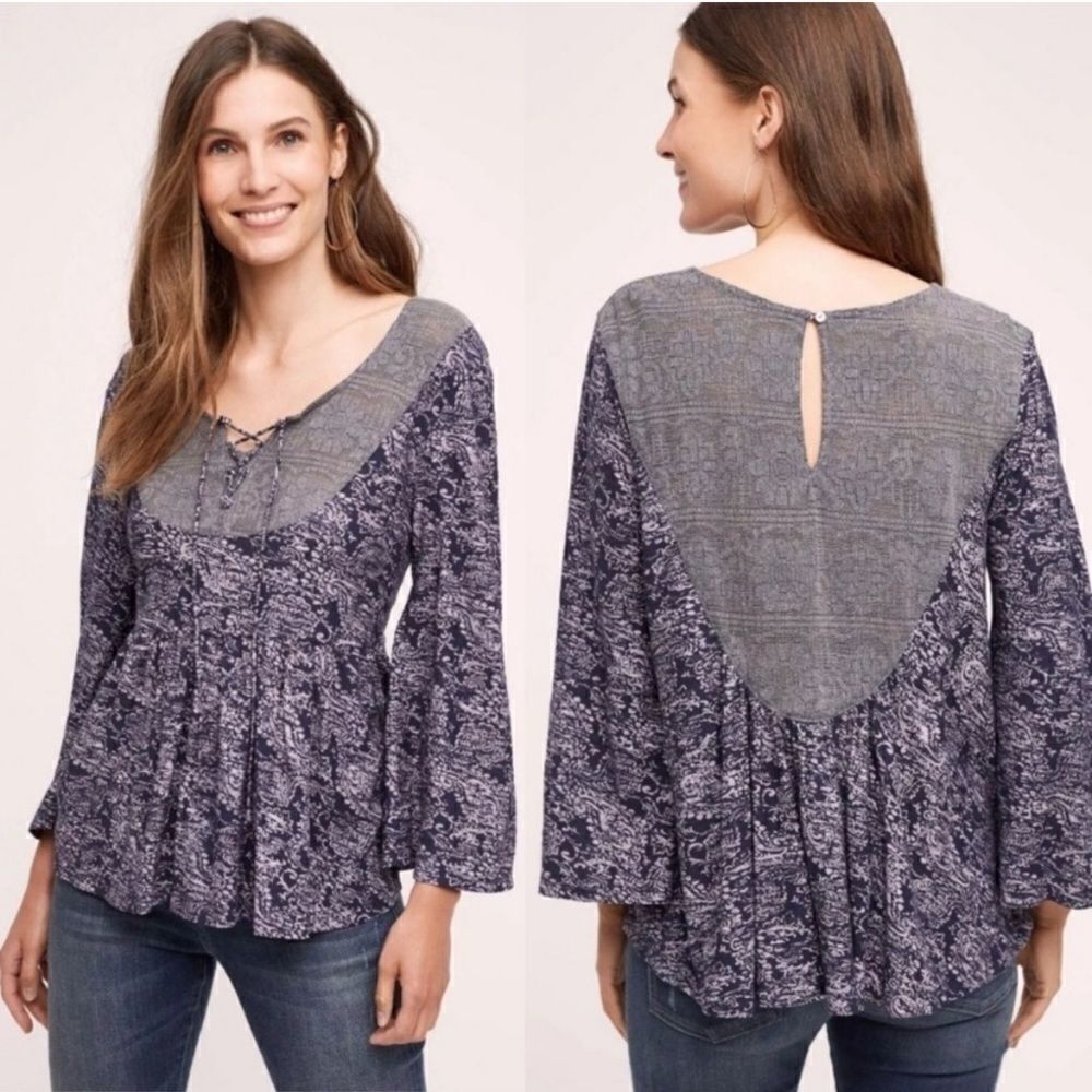 Akemi + Kin Anthro plunge bell sleeve top Small